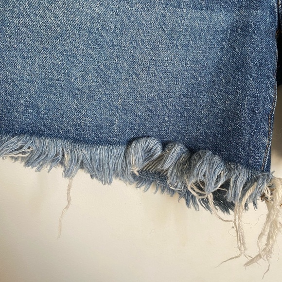 Loft High Waisted Button Front Boyfriend Cutoffs 0 - Picture 6 of 9